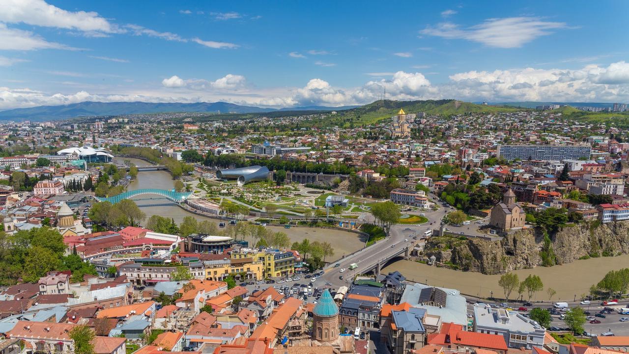 Hotel Caucasus Tbilisi ภายนอก รูปภาพ